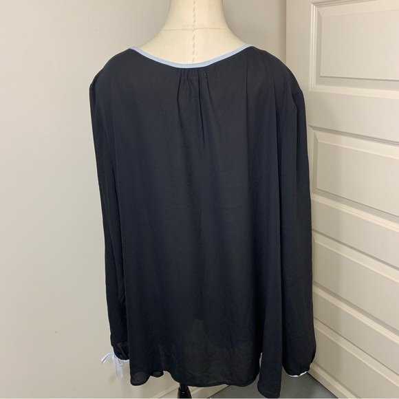 MAURICES Black Gray Minimalist Flowy Crepe Blouse Relax Fit Key Holes Sleeves 24 - Picture 7 of 11